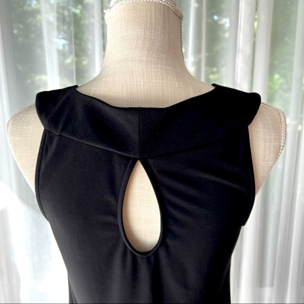 White House Black Market Sleeveless Top Keyhole Front and Back Black Sz S - Picture 4 of 16